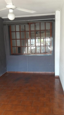 DUEÑO ALQUILA CASA SOLO USO PROFESIONAL O COMERCIAL