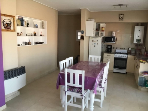 Venta Departamento 3 Ambientes con Vista Al Mar.