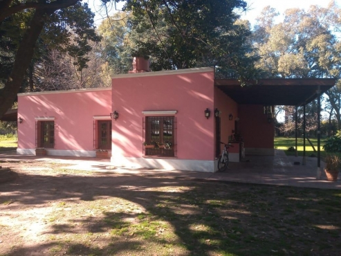 Hermosa Chacra con Casa y Galpo · 300m² · 5 Ambientes · 5 Cocheras