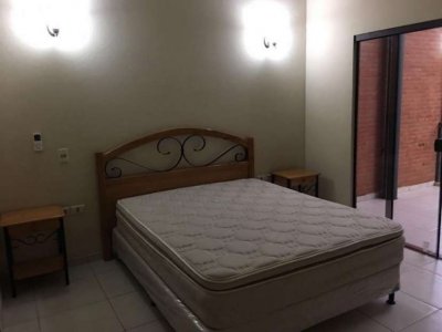 Duplex en Barrio Herrera