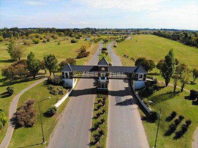 Lote Premium Interno Sin Vecinos Al Fte/contrafte - Santa Lucia Pilar del Este